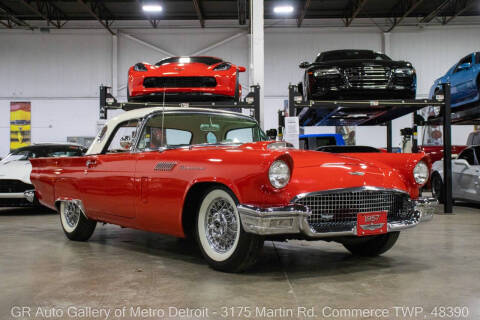 1957 Ford Thunderbird