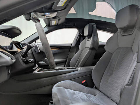 2022 Audi e-tron GT quattro Premium Plus