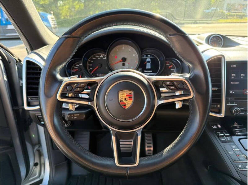 2017 Porsche Cayenne S