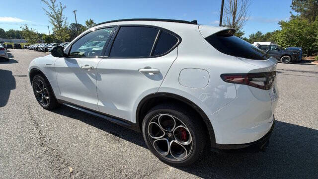 2025 Alfa Romeo Stelvio