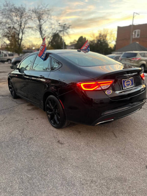 2015 Chrysler 200 S