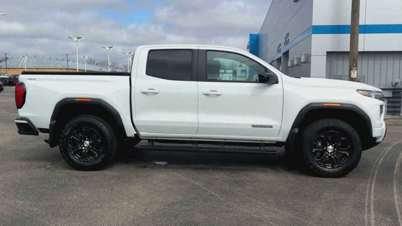 2023 GMC Canyon Elevation