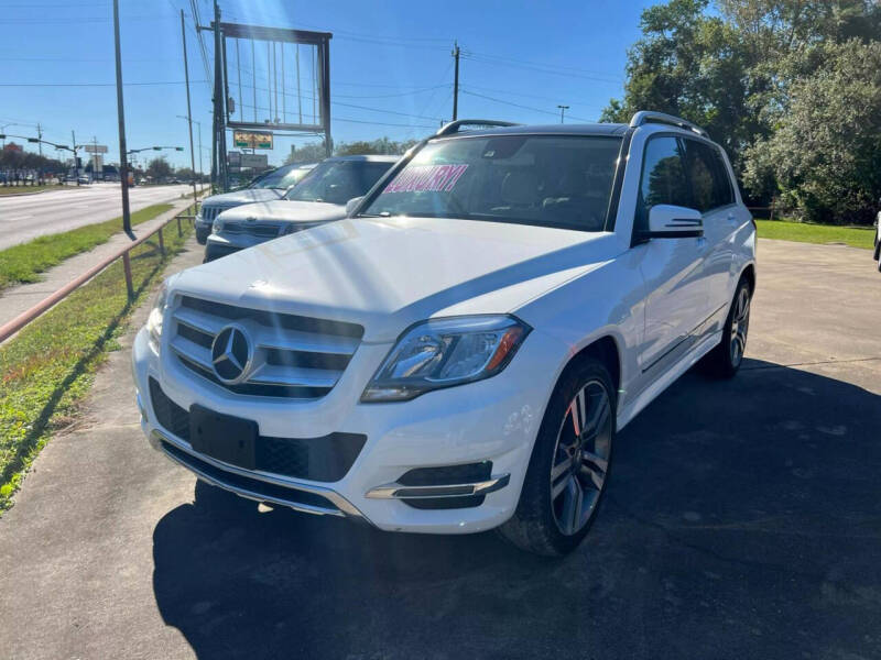 2015 Mercedes-Benz GLK for sale at CE Auto Sales in Baytown TX