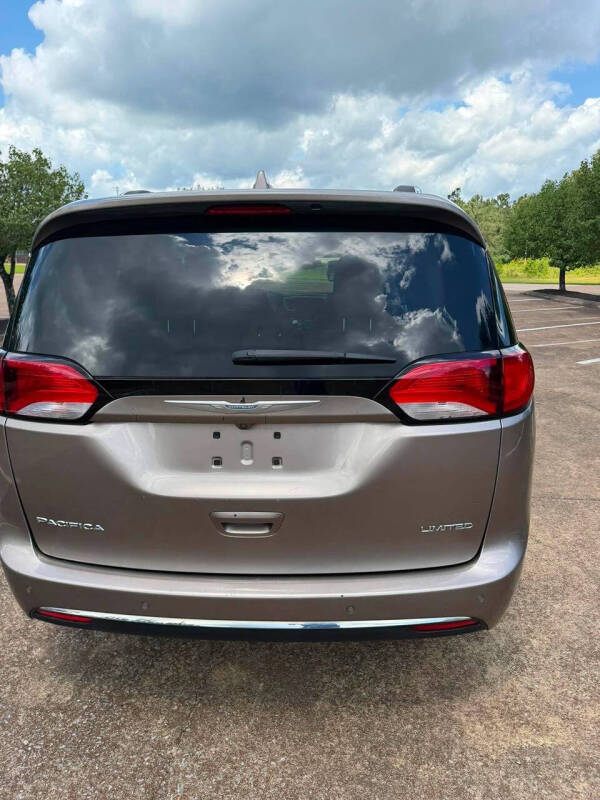2017 Chrysler Pacifica Limited