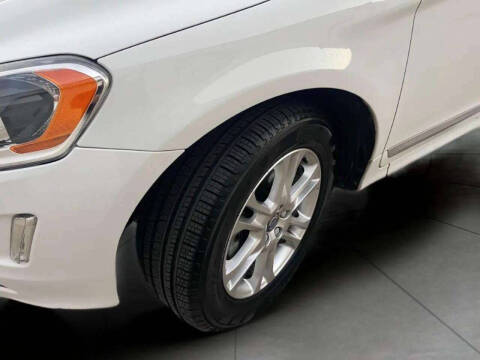 2016 Volvo XC60 T5 Drive-E Premier