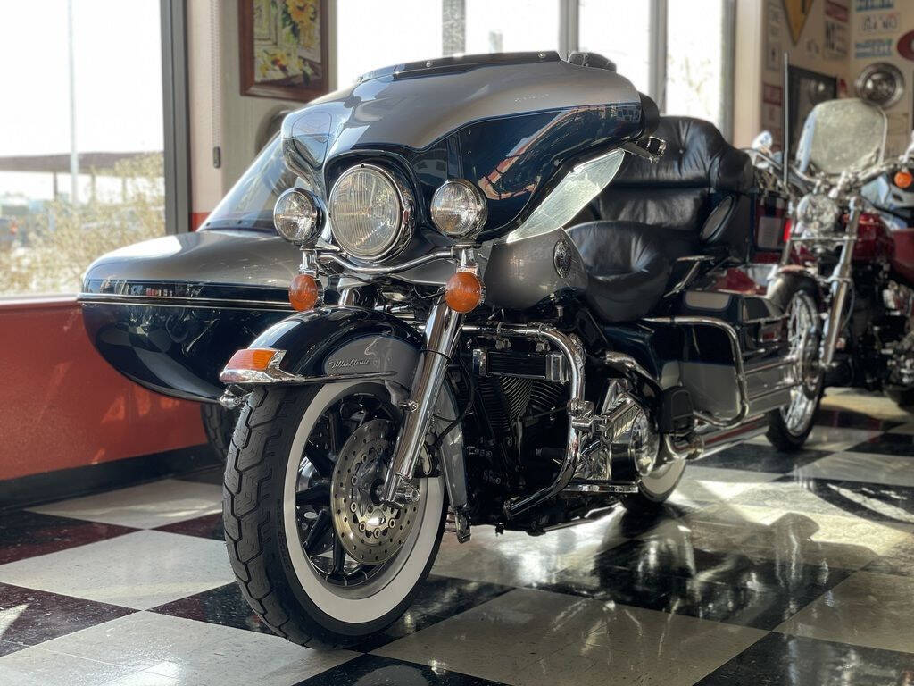 2001 Harley-Davidson FLHTCI - Electra Glide C 18