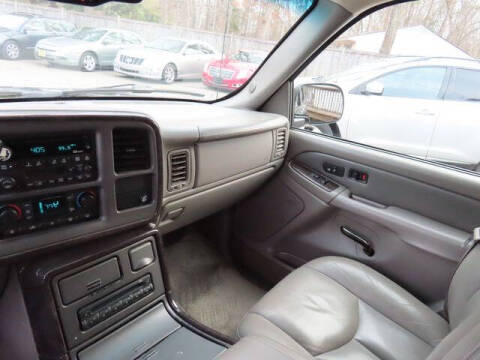 2003 GMC Yukon Denali