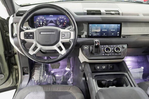 2020 Land Rover Defender 110 SE