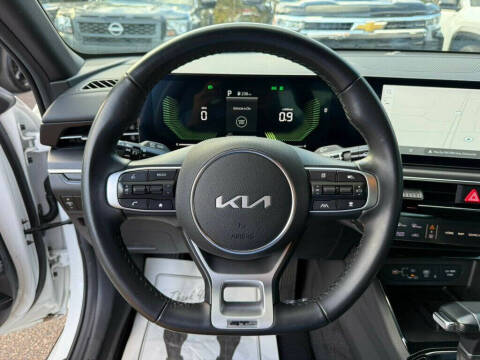 2025 Kia K5