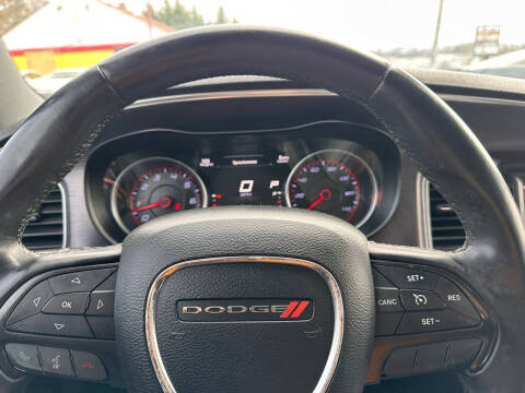 2015 Dodge Charger SE