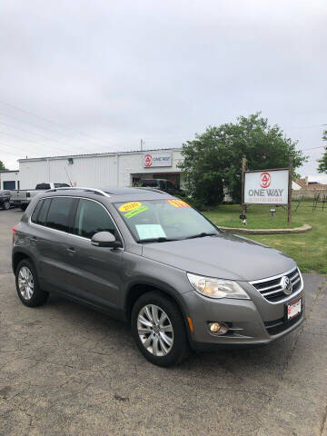 2010 Volkswagen Tiguan for sale at One Way Auto Exchange in Milwaukee WI