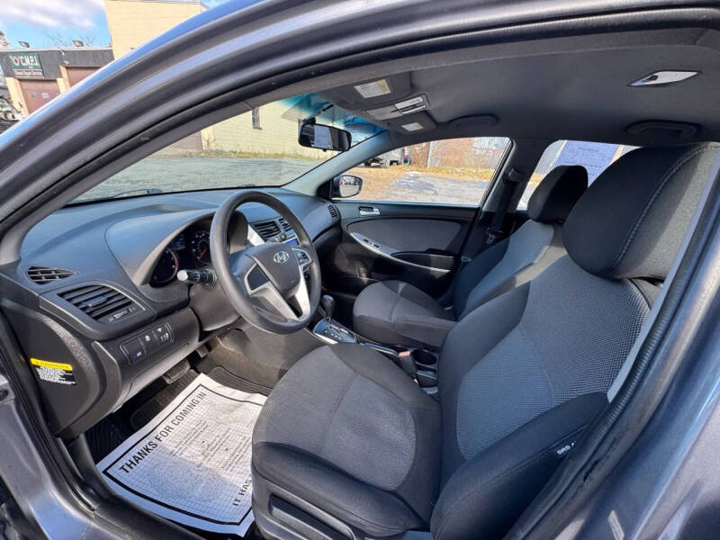 2014 Hyundai Accent GS