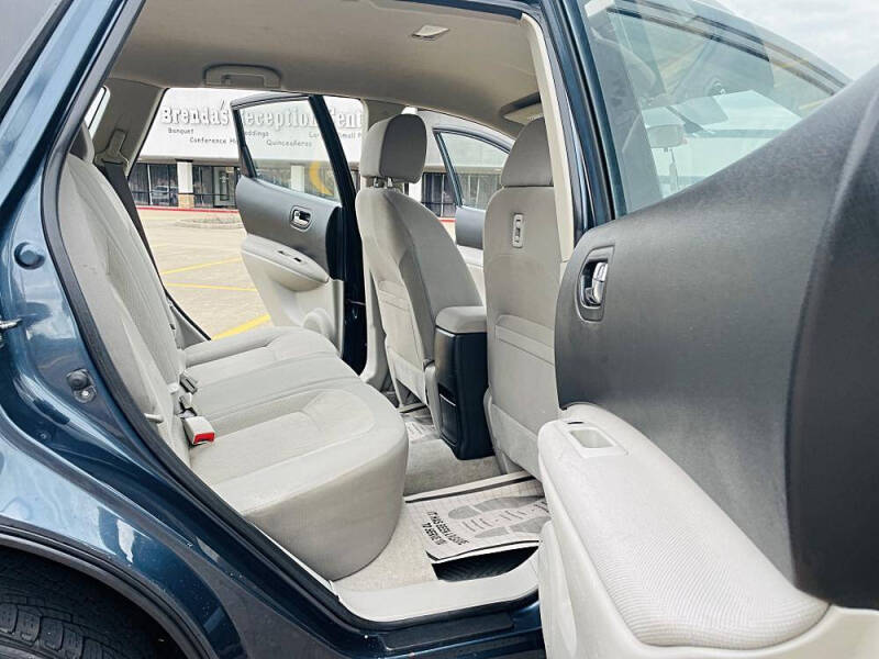 2014 Nissan Rogue Select S