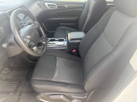 2018 Nissan Pathfinder S