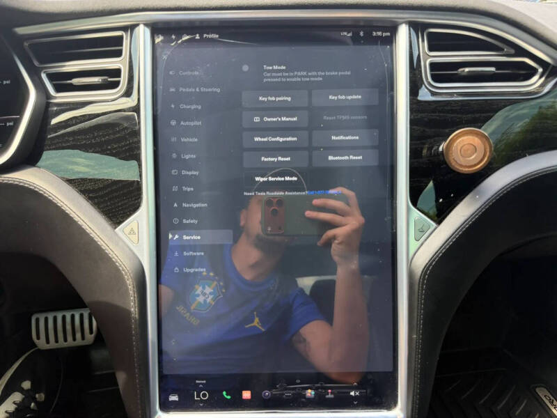 2016 Tesla Model S