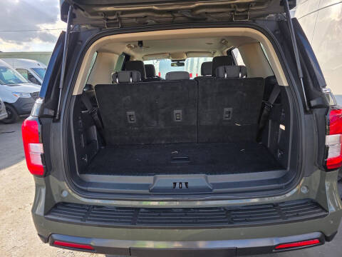 2024 Ford Expedition XLT