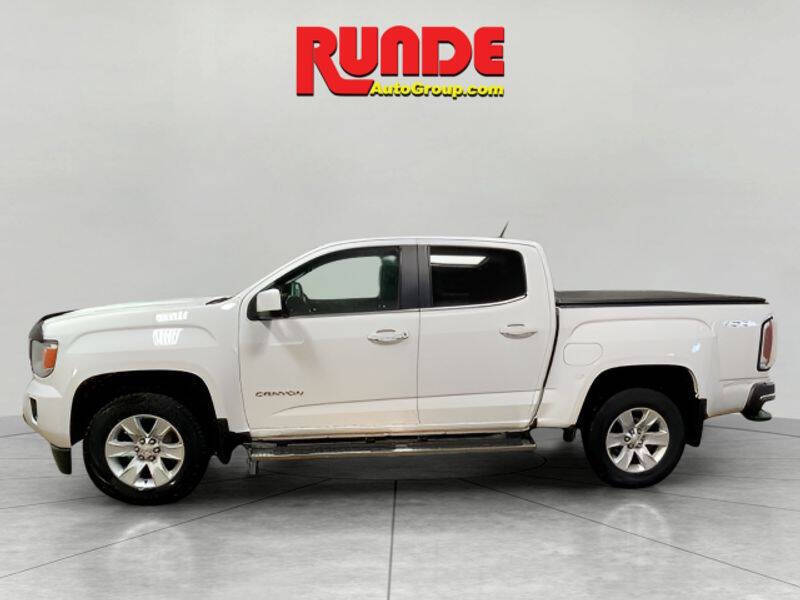 Used 2016 GMC Canyon SLE with VIN 1GTG6CE35G1149610 for sale in Hazel Green, WI