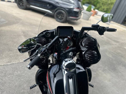 2013 Harley-Davidson FLTRU