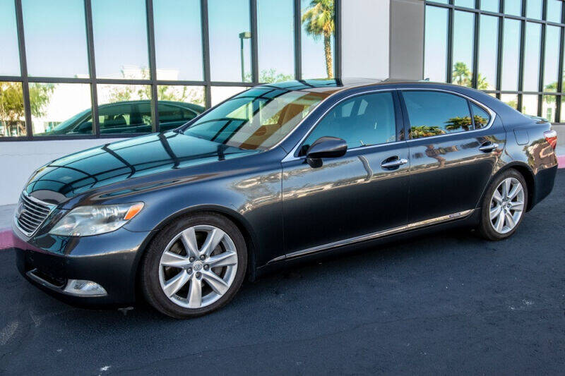 Lexus LS 600h L For Sale