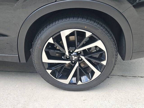 2025 Mitsubishi Outlander PHEV SEL