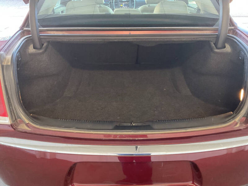 2018 Chrysler 300 Touring