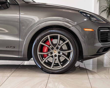 2021 Porsche Cayenne GTS