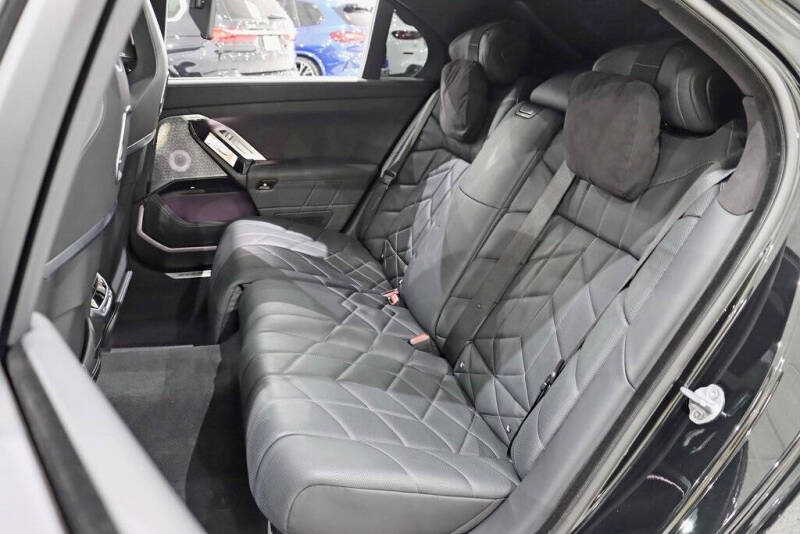 2023 BMW 7 Series 760i xDrive