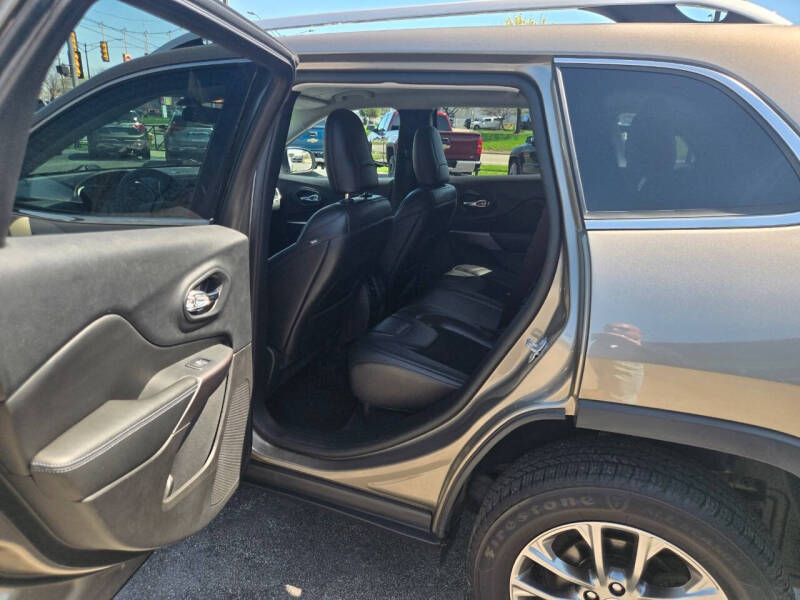 2019 Jeep Cherokee Latitude Plus