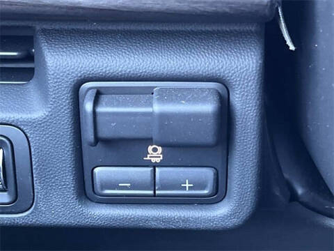 2024 GMC Sierra EV Denali Edition 1