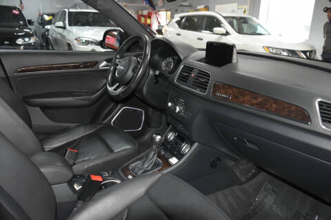 2015 Audi Q3 2.0T quattro Prestige