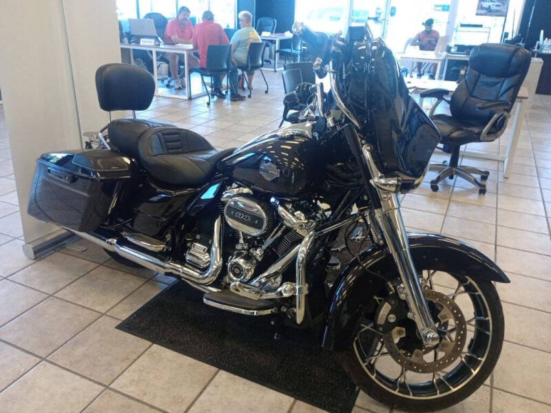 2021 Harley-Davidson Street Glide