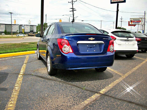2013 Chevrolet Sonic LT Auto