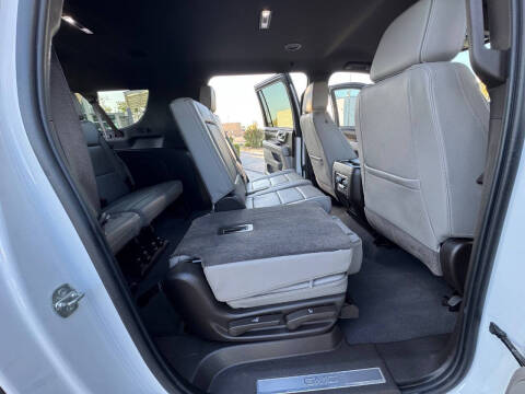 2021 GMC Yukon XL SLT