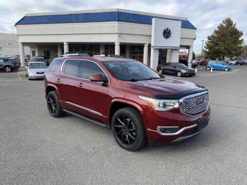 2017 GMC Acadia Denali
