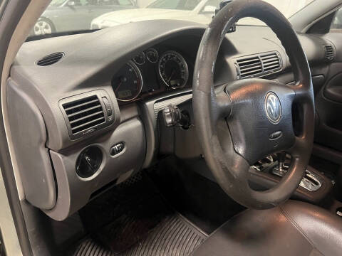 2005 Volkswagen Passat GLS TDI