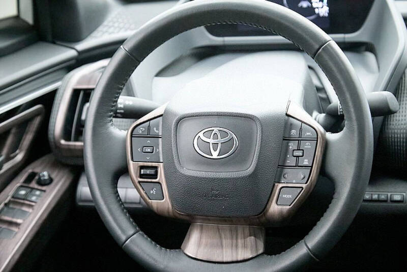 2023 Toyota bZ4X XLE