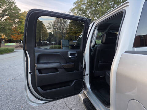 2017 GMC Sierra 3500HD Denali