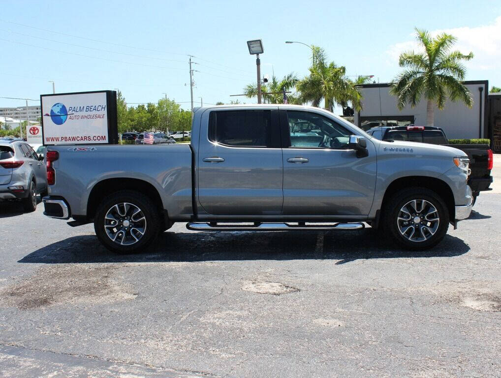 2023 Chevrolet Silverado Pickup - $48,995