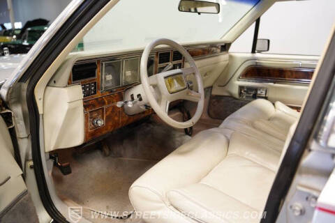1984 Lincoln Town Car