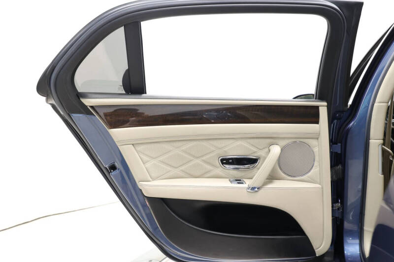 2014 Bentley Flying Spur