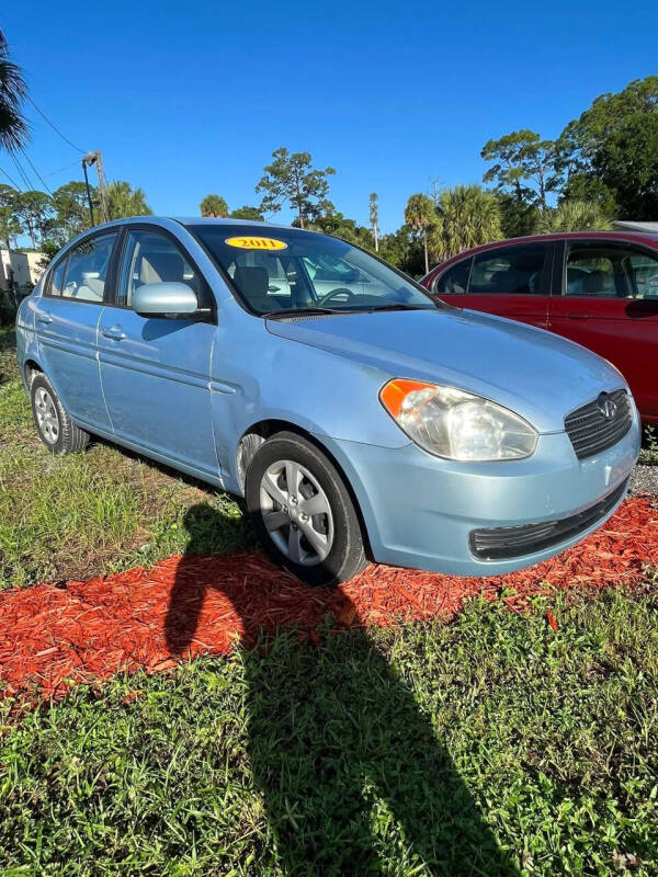 2011 Hyundai Accent GLS