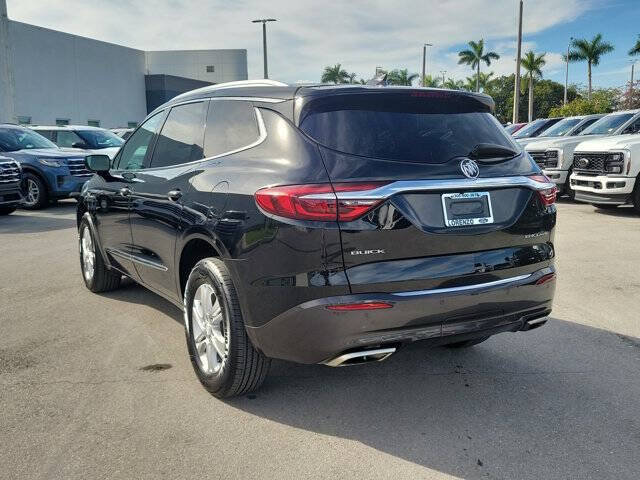 2018 Buick Enclave Essence