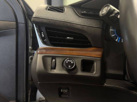 2018 Cadillac Escalade Premium Luxury