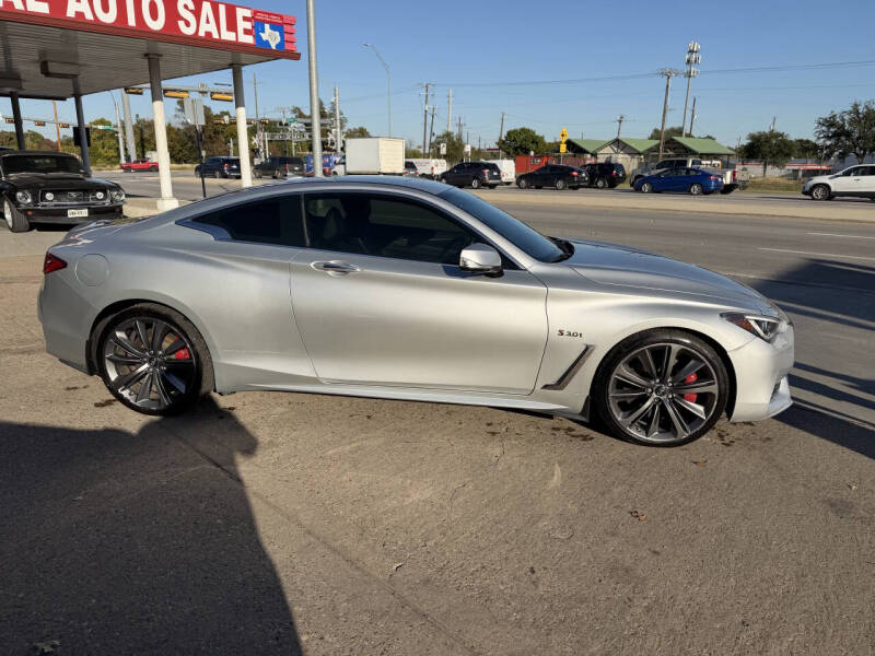 2017 Infiniti Q60 Red Sport 400