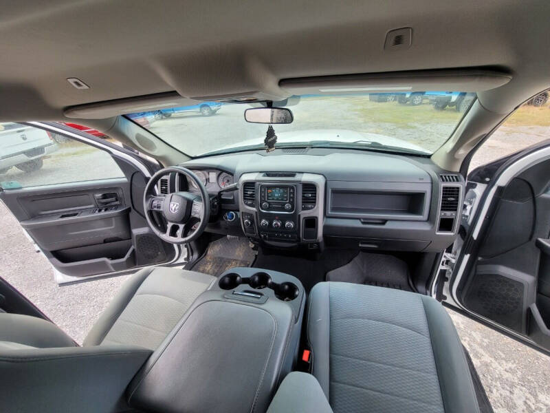 2018 RAM Ram 2500 Pickup Tradesman photo 17