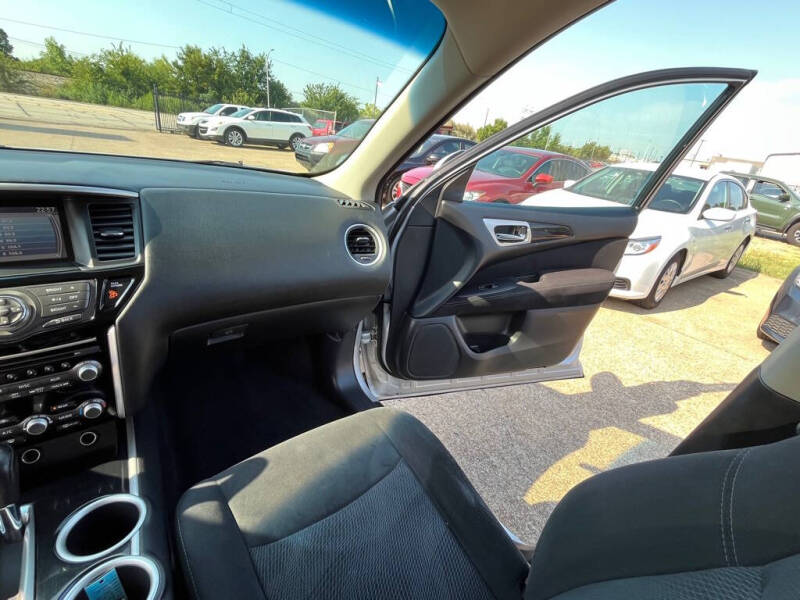 2013 Nissan Pathfinder S