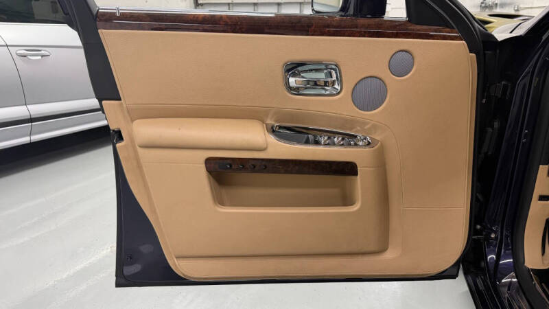2010 Rolls-Royce Ghost