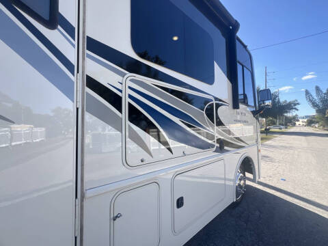 2020 Holiday Rambler Invicta