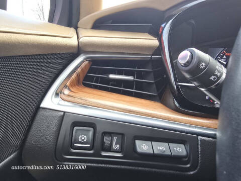 2018 Cadillac XT5 Platinum