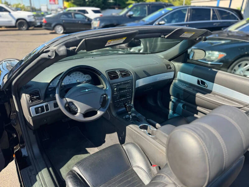 2002 Ford Thunderbird Deluxe